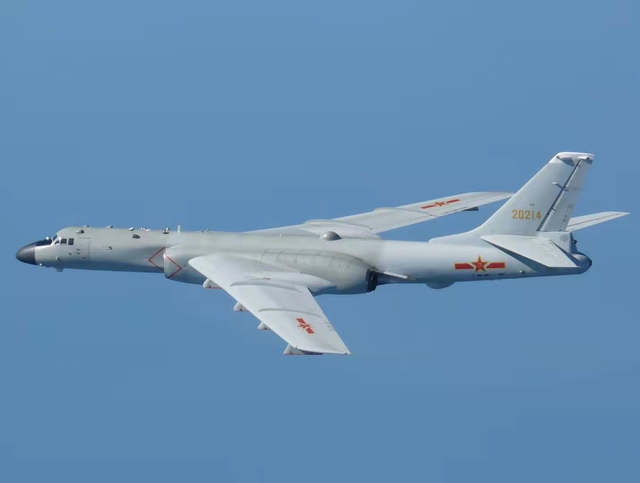 运油-20投入中俄联合空中战略巡航_南海联合巡航_中俄战略协作伙伴关系