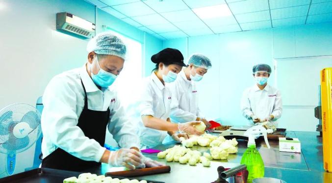 总裁新妻天价宠儿_天价宠儿 总裁的新妻_天价月饼出加价新招