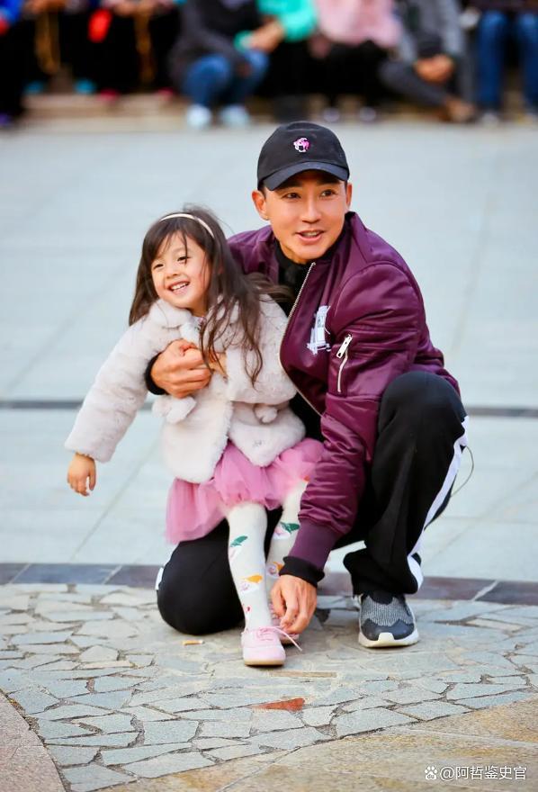 心动心痛 刘畊宏_刘畊宏回应卖假燕窝_刘畊宏肌肉