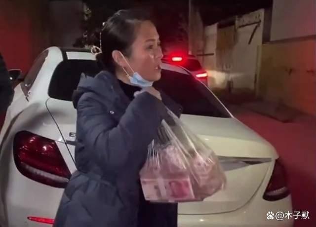 刘畊宏回应卖假燕窝_刘畊宏曝周杰伦酷爱网友_刘畊宏肌肉