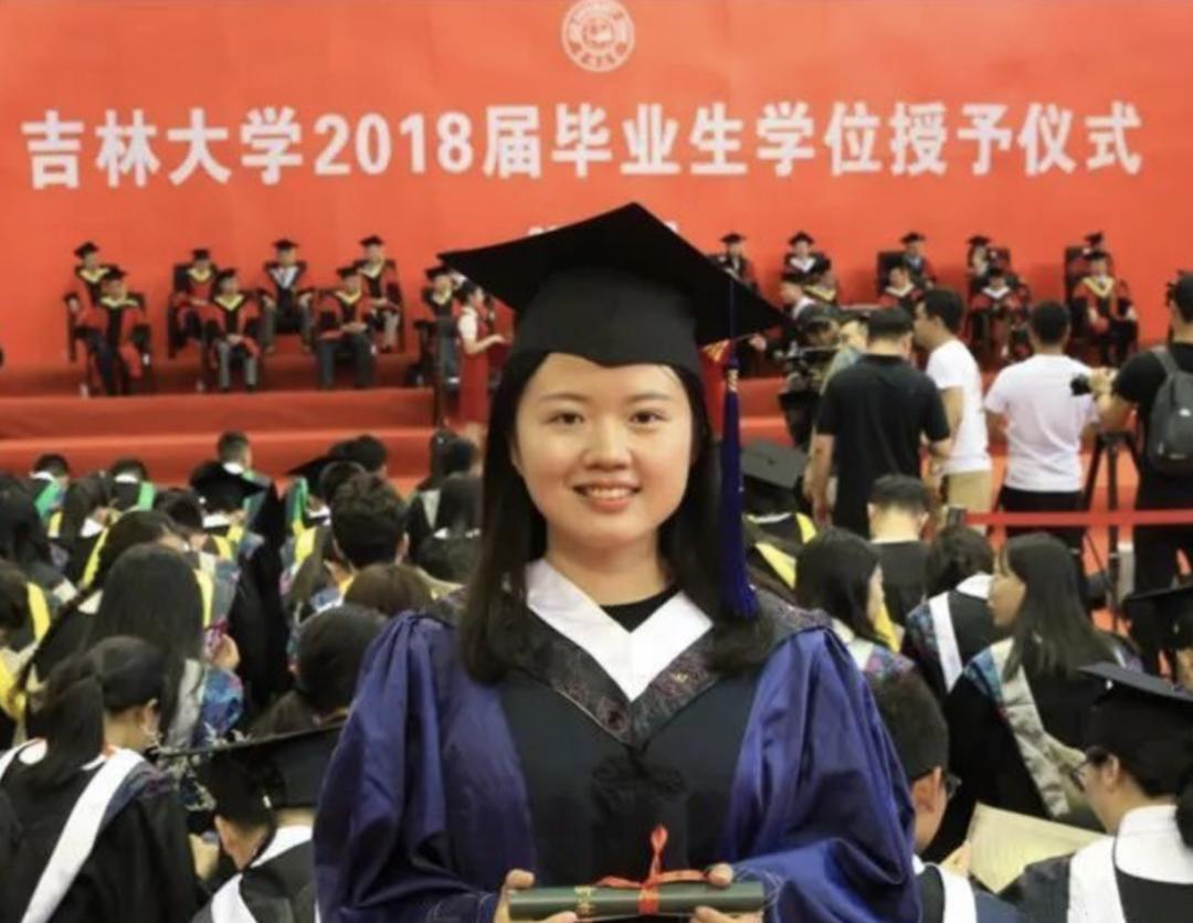 女孩靠读唇语考大学_女孩考什么大学适合_读唇语大赛的段子