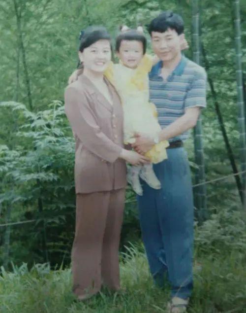 读唇语大赛的段子_女孩靠读唇语考大学_女孩考什么大学适合