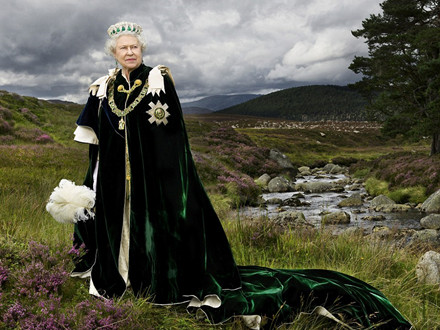 魔仙堡女王图片_英国拉夫堡地区 shenghuo_直击英国女王住处巴尔莫勒尔堡