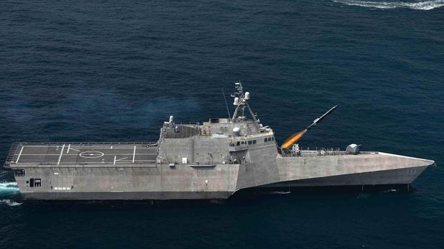 新航母为什么山东舰_山东舰航母编队训练画面来了_国产航母山东舰