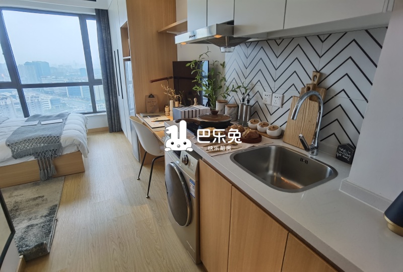 我在深圳卖豪宅：比小房子好卖_深圳哪儿的房子好出租_滁州哪个小区的房子好