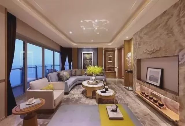 平度哪个小区的房子好_遂平哪小区的房子好_我在深圳卖豪宅：比小房子好卖