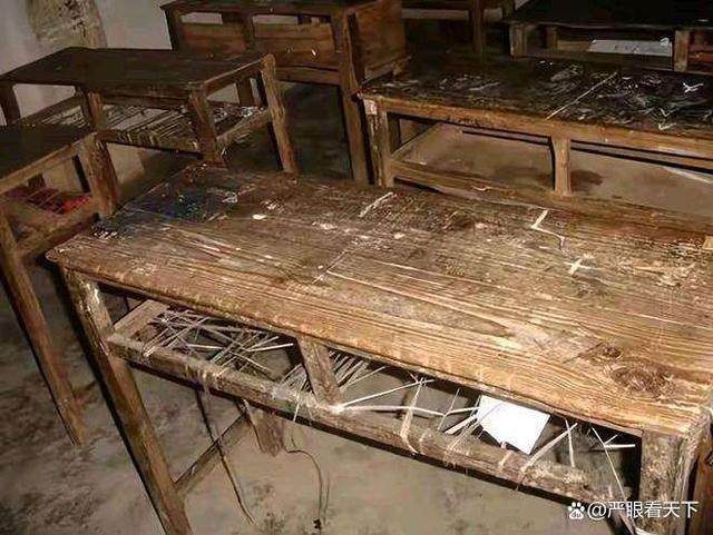 建行卡收fo收公本费吗?_官方回应高中一个班收8万班费_高中4班班名班级格言班徽