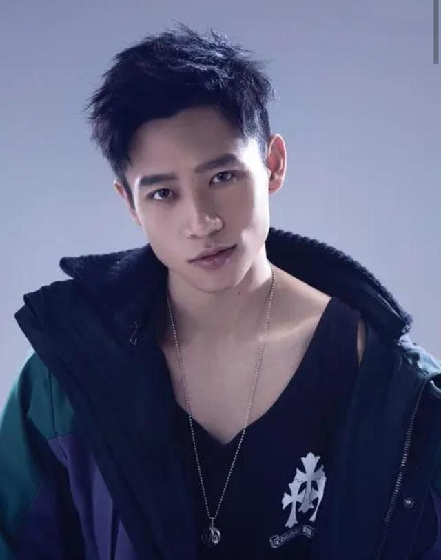 魏晨回复快乐再出发制片人道歉_快乐男生魏晨_回复道歉 英文怎么说