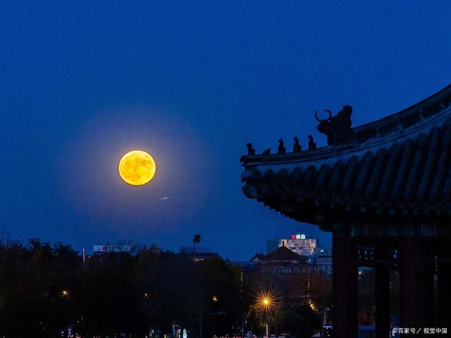 李玉刚把李白的诗唱成了歌_白居易写的诗唱成歌_李玉刚的歌怎么唱