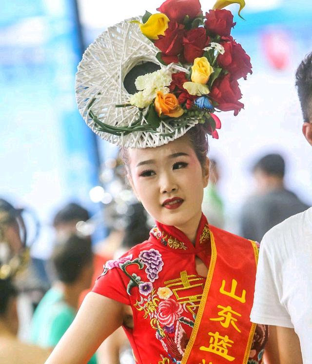 超六成专科生月薪低于5000元_50城房价低于5000元_流量主粉丝低于5000后