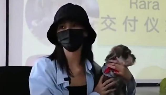 女子花25万克隆去世宠物狗_女子骨折手术去世_女子怀孕8个月去世