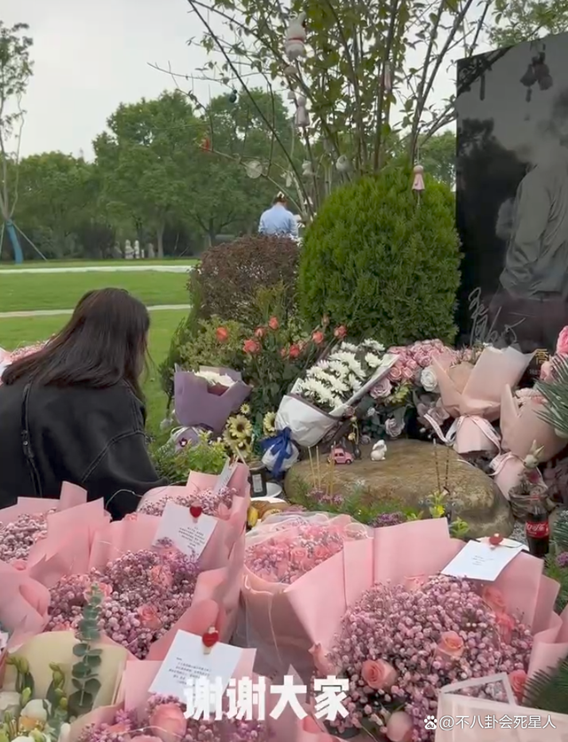 乔任梁死亡现场很凄惨_陈乔恩和丈夫到现场祭拜乔任梁_陈意涵乔任梁吻戏视频