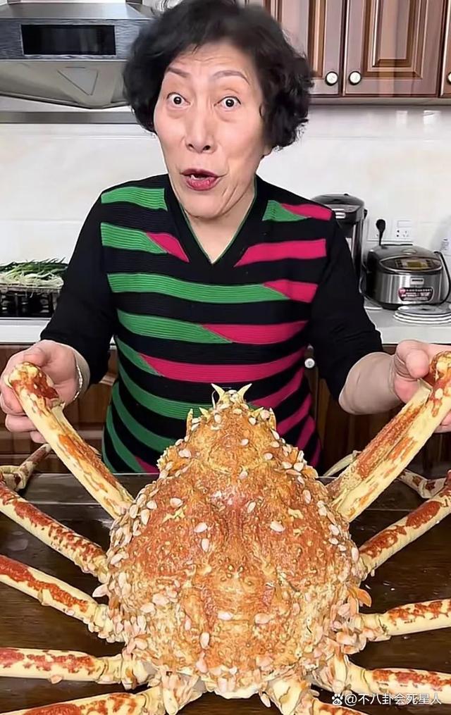 陈乔恩和丈夫到现场祭拜乔任梁_乔任梁死亡现场很凄惨_陈意涵乔任梁吻戏视频