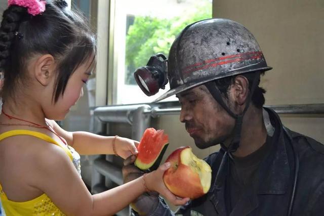 女子花25万克隆去世宠物狗_苏州宠物店里的狗有保障吗?会不会买到病狗?_女子怀孕8个月去世