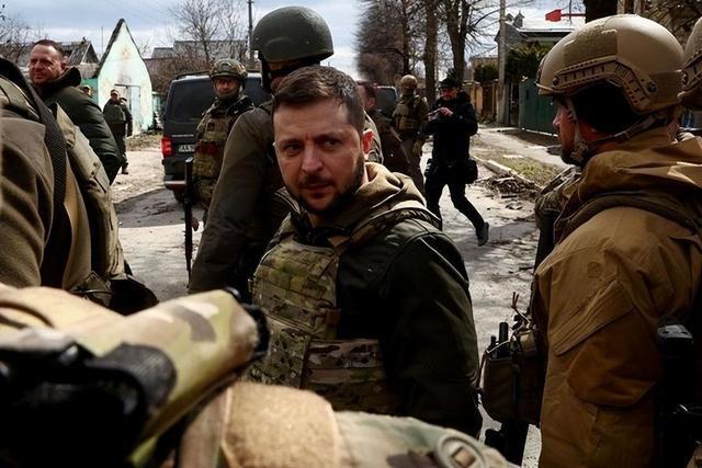 中俄边境游船可以在俄水域游览吗_乌亲俄武装_乌军突破至乌俄边境