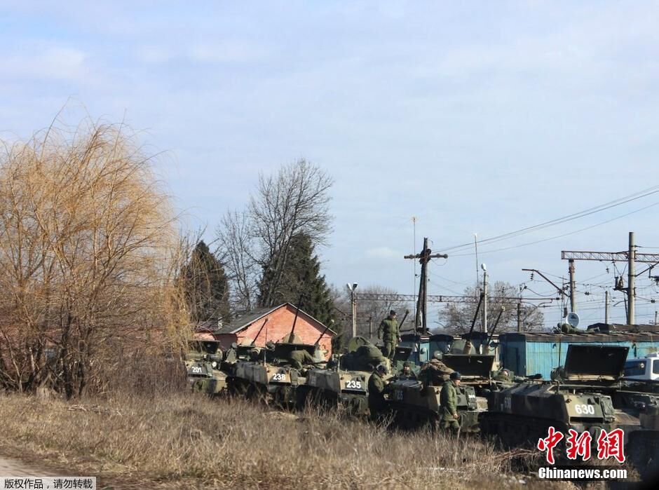 乌军突破至乌俄边境_乌亲俄武装_中俄边境游船可以在俄水域游览吗