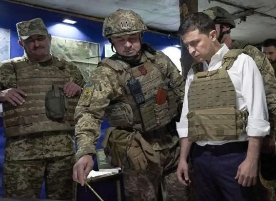 乌军突破至乌俄边境_中朝俄边境_乌亲俄金雕特种部队集结 设卡阻挡乌军 网易