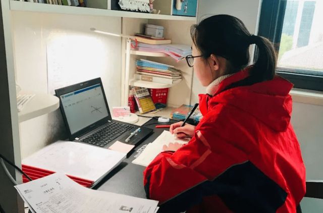 台风停课通知范文_临时停课通知怎么写_江苏多地停课通知