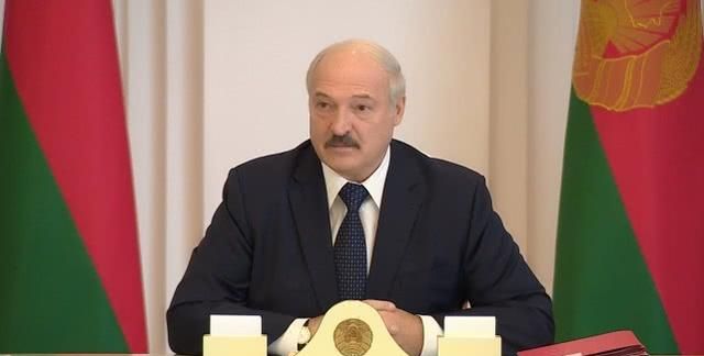 3m口罩怎么戴_白俄总统戴中国口罩_pm25 戴n95口罩锻炼