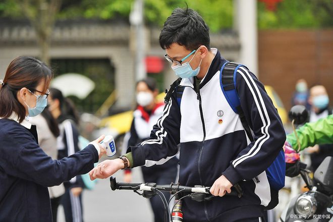 停课通知怎么写_江苏多地停课通知_台风停课通知