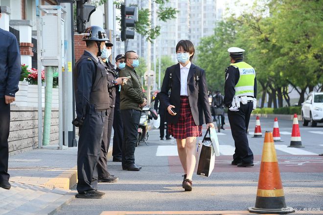 停课通知怎么写_台风停课通知_江苏多地停课通知