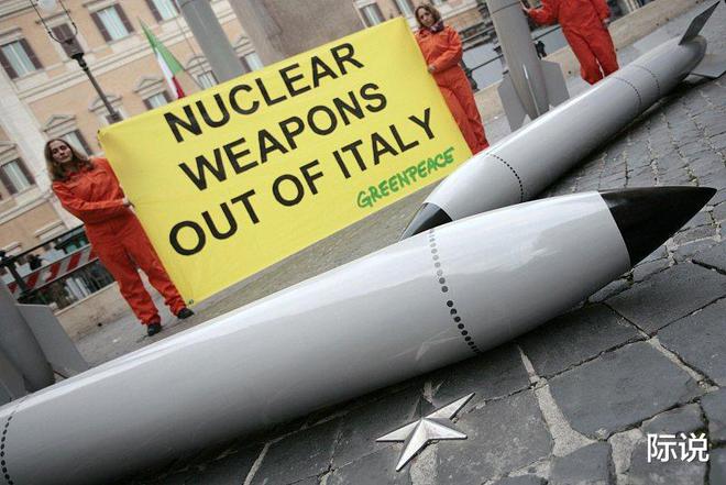 贝尔纳代斯基采访动图_泽连斯基：不相信普京会动用核武器_泽连斯基为什么能总统