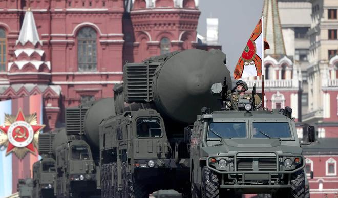 贝尔纳代斯基采访动图_泽连斯基为什么能总统_泽连斯基：不相信普京会动用核武器