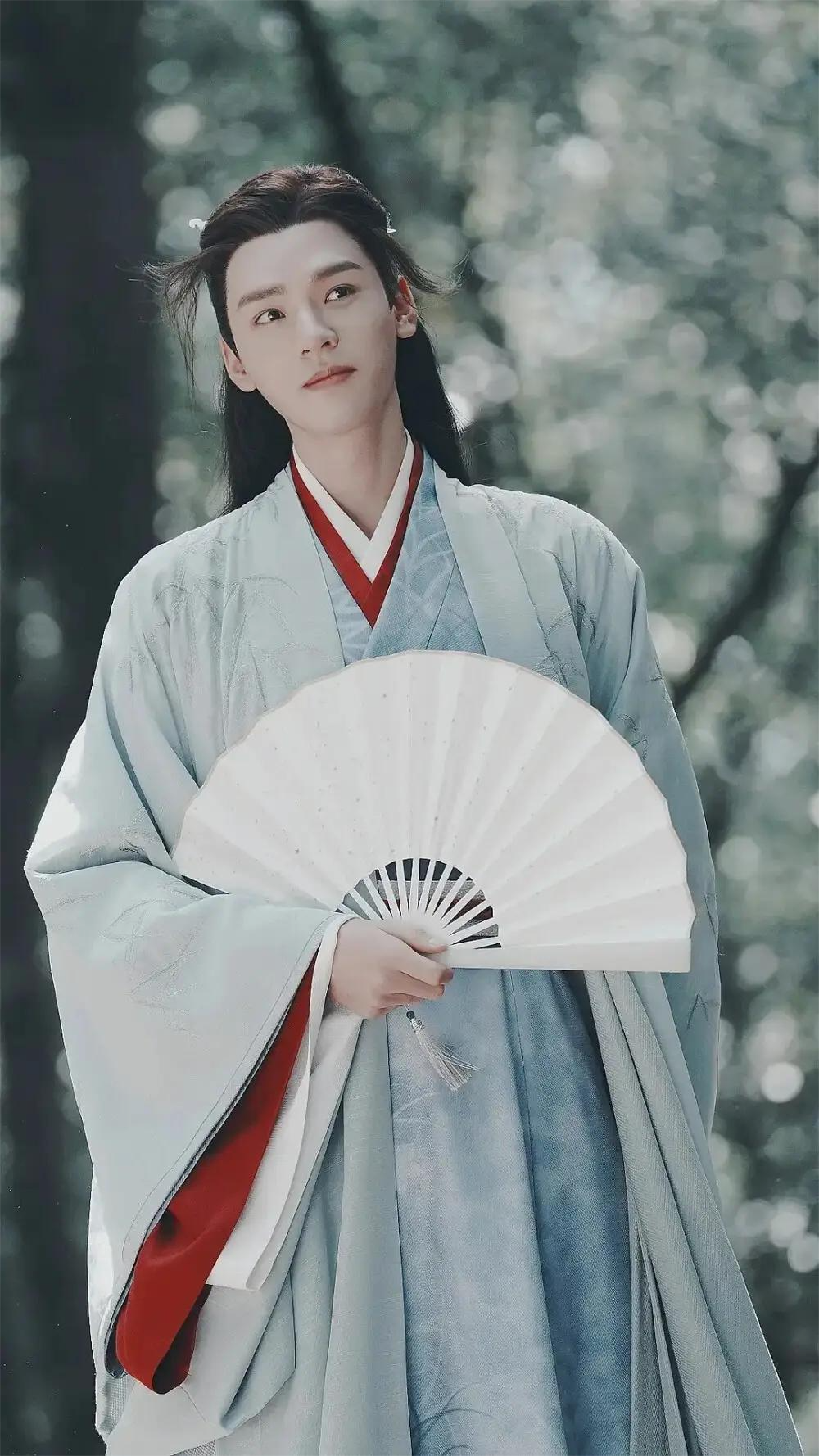 丰巢快递柜寄件包装_龚俊向丰巢快递柜索赔101万_丰巢智能快递柜