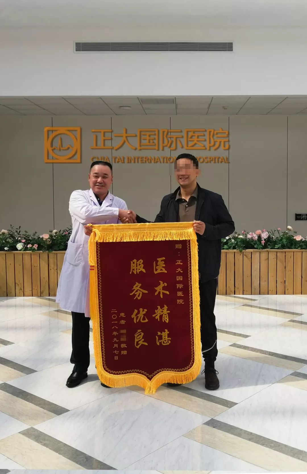 郑州大一附院北区_郑大一附院日均营收近6000万_治疗灰指甲花了近6000