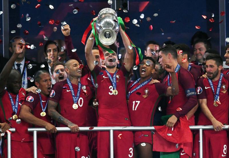 c罗对阵瑞士无缘首发_c罗欧冠帽子戏法对阵球队_c罗2016欧洲杯对阵进球