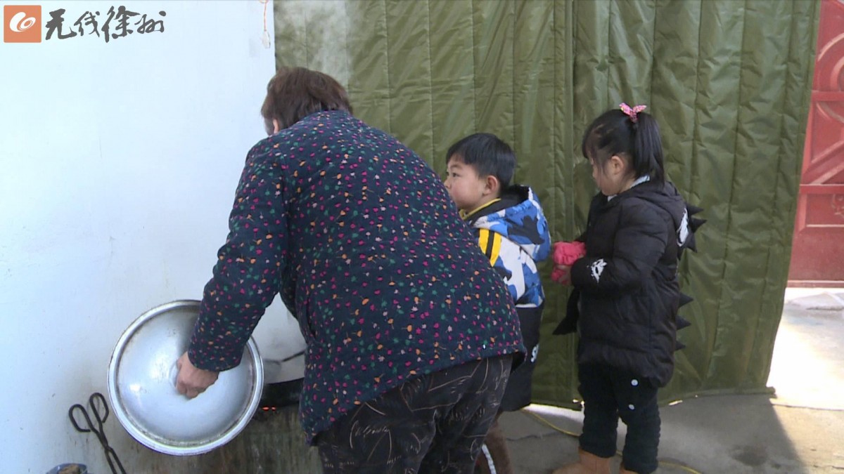 洗澡去世留8个孩子_父亲去世留200万_青蛙王子 高凌风去世 一代歌王空留梦