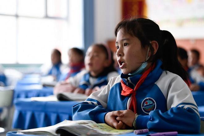 洗澡去世留8个孩子_新娘在婚礼留座位给去世儿子_夫妻一方去世留下的存款归谁