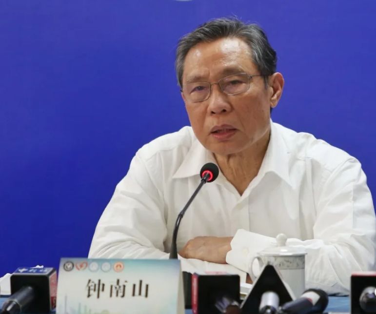 李钟奇晚年谈彭总_钟南山谈新冠后遗症_博格巴和恩东贝莱新冠新冠阳性