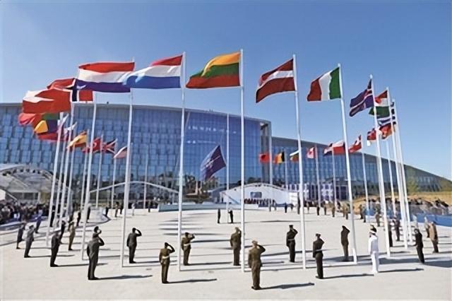 俄罗斯总理普京曾对媒体表示_普京称收到1.5亿只中国口罩_德总理称希望与普京保持对话