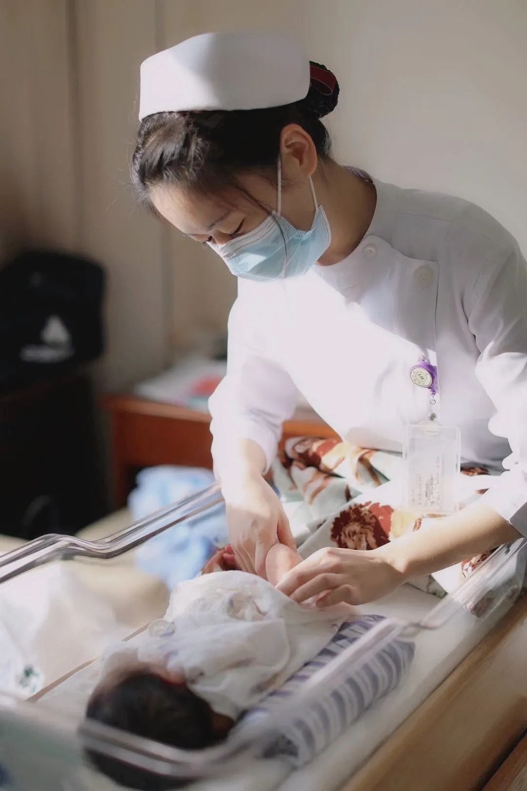 医生什么情况会被开除_医生偷盗婴儿被开除_偷盗婴儿构成何种犯罪