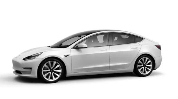 大巴高速倒车货车追尾_特斯拉高速追尾货车_警方通报韶关特斯拉追尾货车