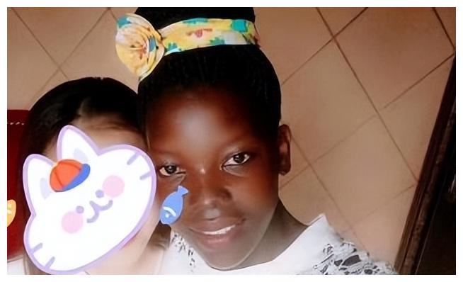 尼日利亚总统回应被绑架女孩_远嫁非洲女孩回应_当事女孩回应鲍毓明抛出聊天记录