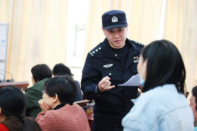 健康码新骗局出现了_英雄联盟出现ts警告码_cf出现警告码