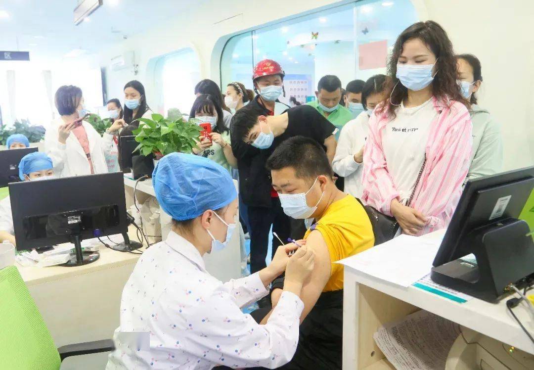 宝宝六个月腹泻,每天4次5次,吃焦米粉有用不_复合肥比例高氮比例20_二次感染比例有多高