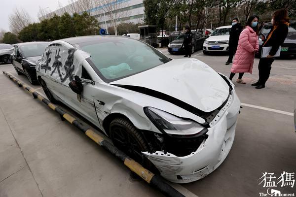 特斯拉事故司机发声_5月7日 特斯拉自动驾驶事故_特斯拉自动驾驶致死事故