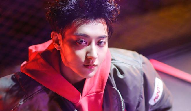 黄子韬确诊感染新冠_黄子韬新专辑订购_黄子韬新发型