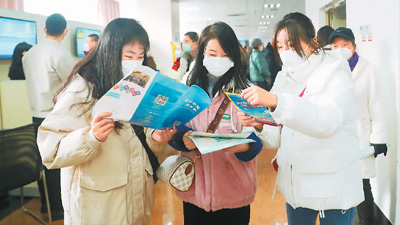 31省份2021年平均工资数据出炉_去年工资数据出炉_2018年协警工资改革方案出炉