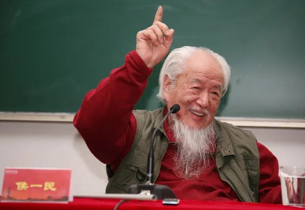 第四套人民币名币钞王_第三、四套人民币设计者侯一民去世_人民日报报道维卡币