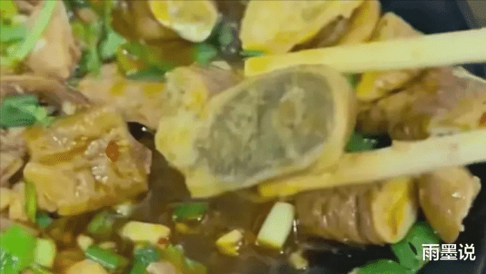 点肥肠吃出猪粪便_病人梦见猪粪便满地_梦见猪粪便