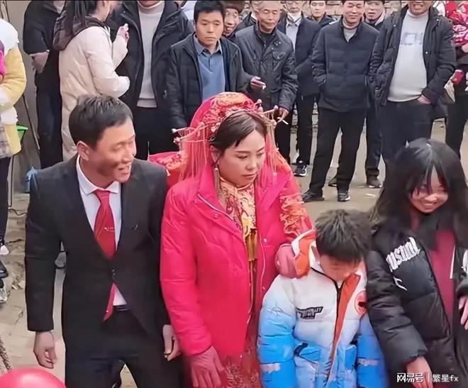 最幸福的事是嫁给初恋_带5个孩子嫁给初恋_嫁给初恋是什么感觉