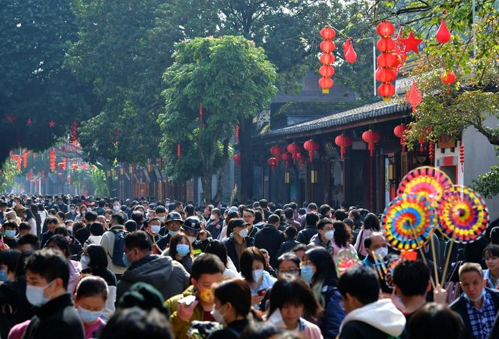 春节消费破万亿_春节消费市场红火_今年春节杭州消费变淡 春装销售