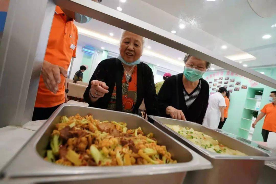 山中真由美 山中知惠_山中抱团养老十年_山中问答 山中留客