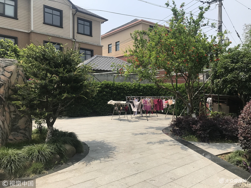 抱团养老新模式_山中抱团养老十年_十年后的人工智能养老机器人
