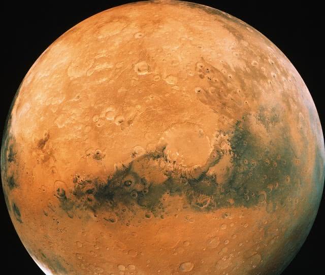 火星表面现奇特地貌_地貌奇特的意思_奇特地貌景观类型