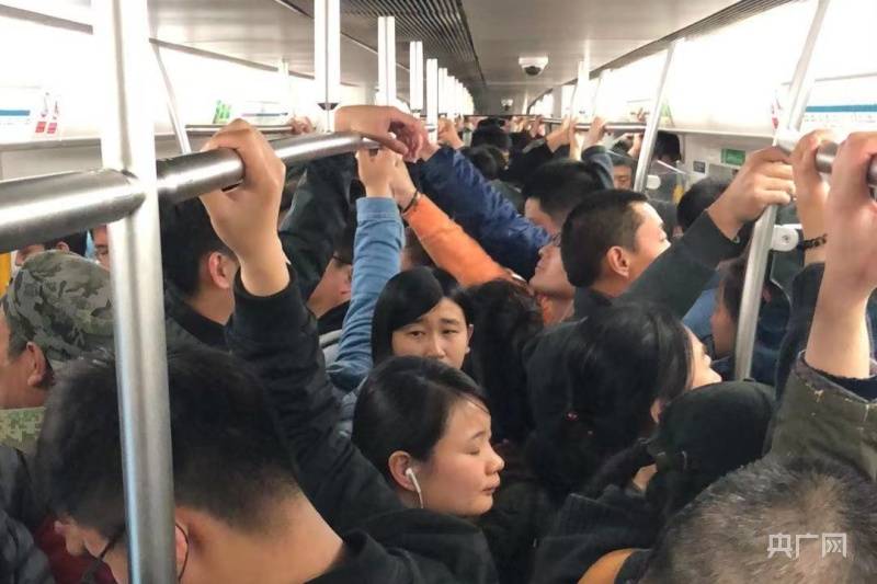 女生上班通勤4小时_事业单位上班通勤费报销吗_合肥都市圈将可实现1小时通勤